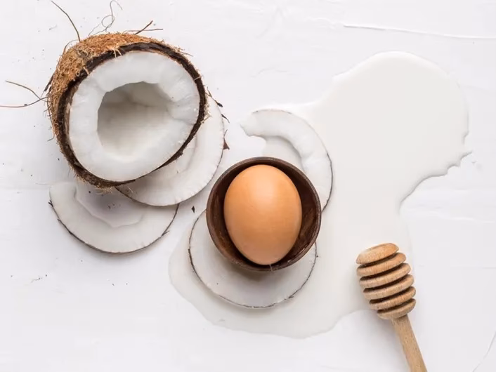 ¿Qué pasa si mezclo aceite de coco con miel?