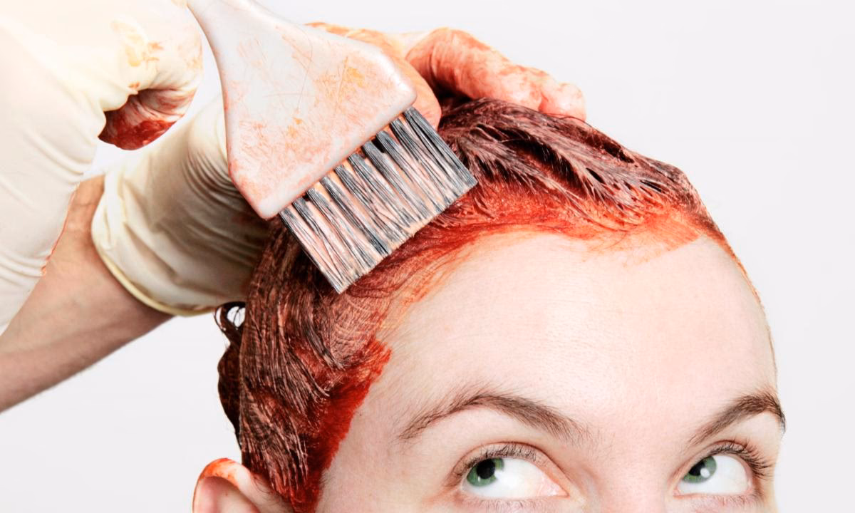 ¿Cómo aclarar el pelo estando embarazada?