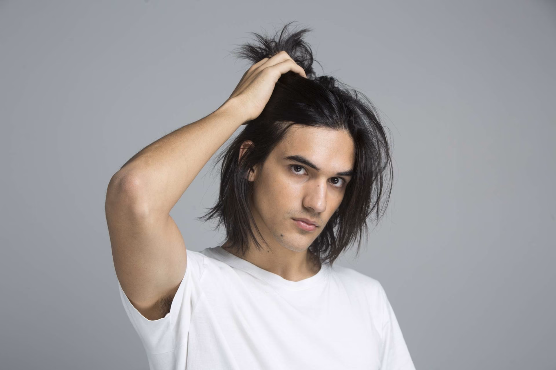 ¿Cuánto cuesta un alaciado para hombre?