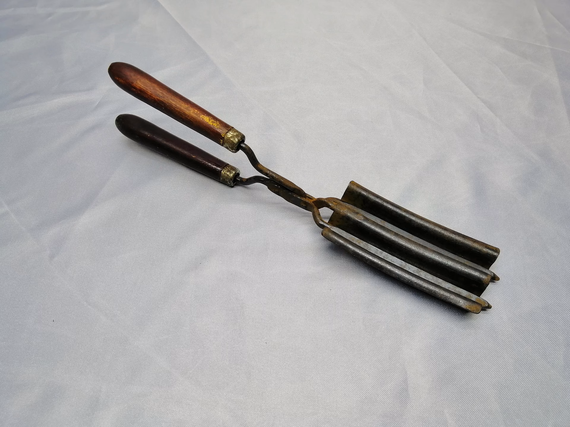 ¿Cómo es el rizador?