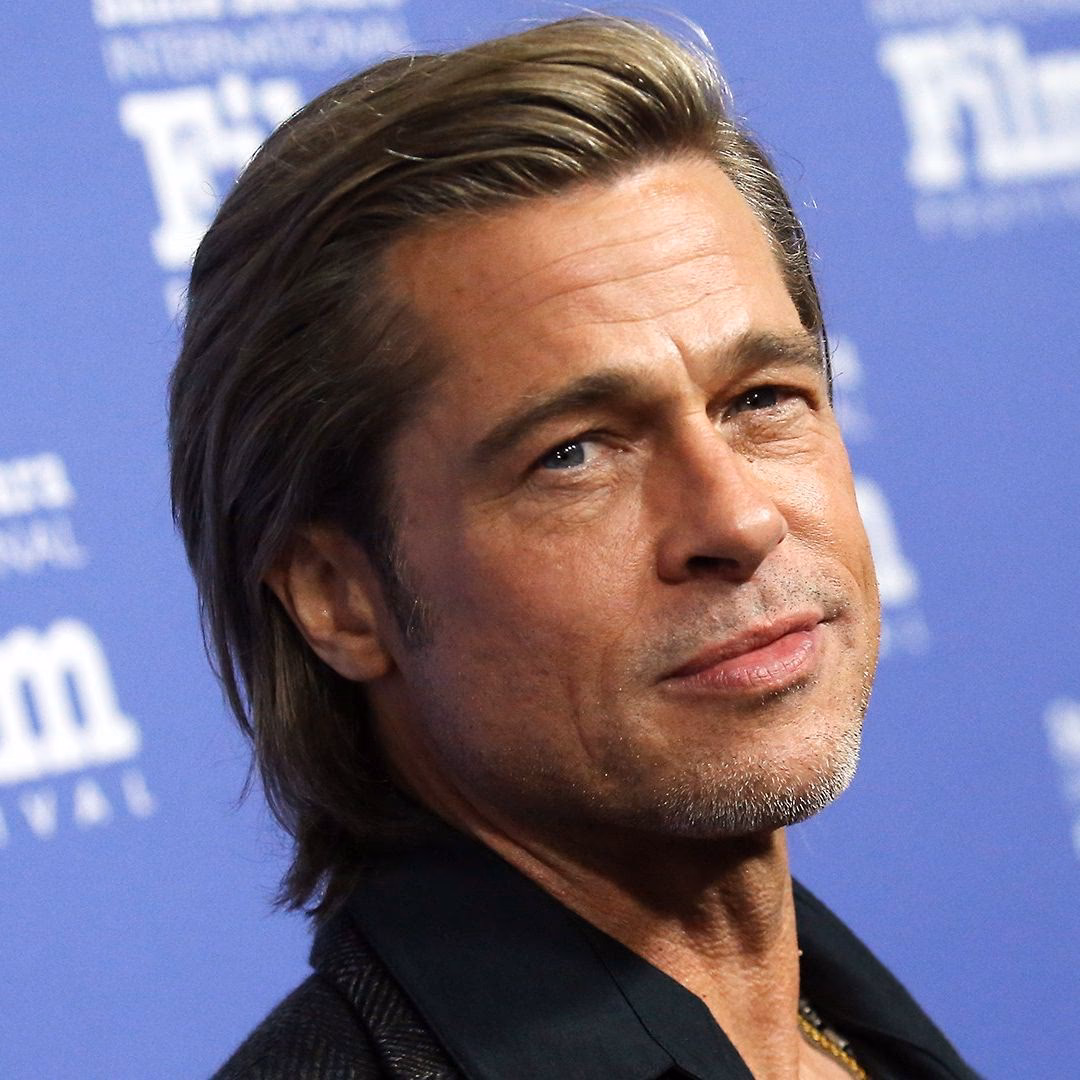 ¿Qué peinado tenía Brad Pitt en los 90?