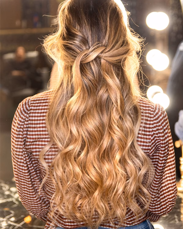 ¿Qué significa pelo frondoso?