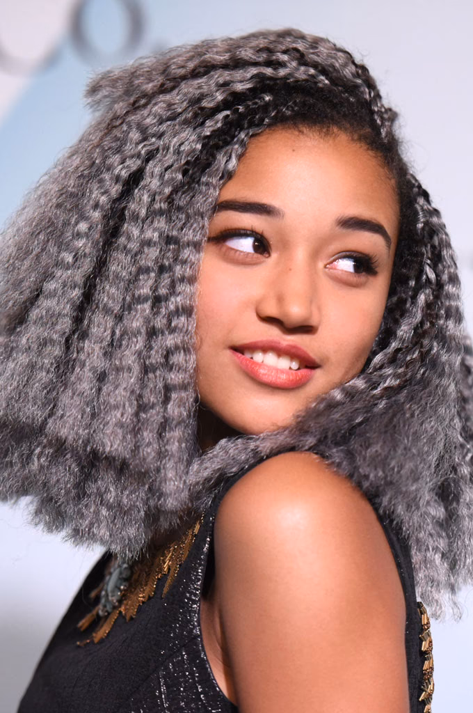 ¿Por qué mi tono de piel es grisáceo?