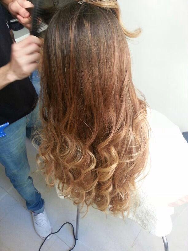 ¿Qué hacer cuando tu cabello es mitad rizado y mitad liso?