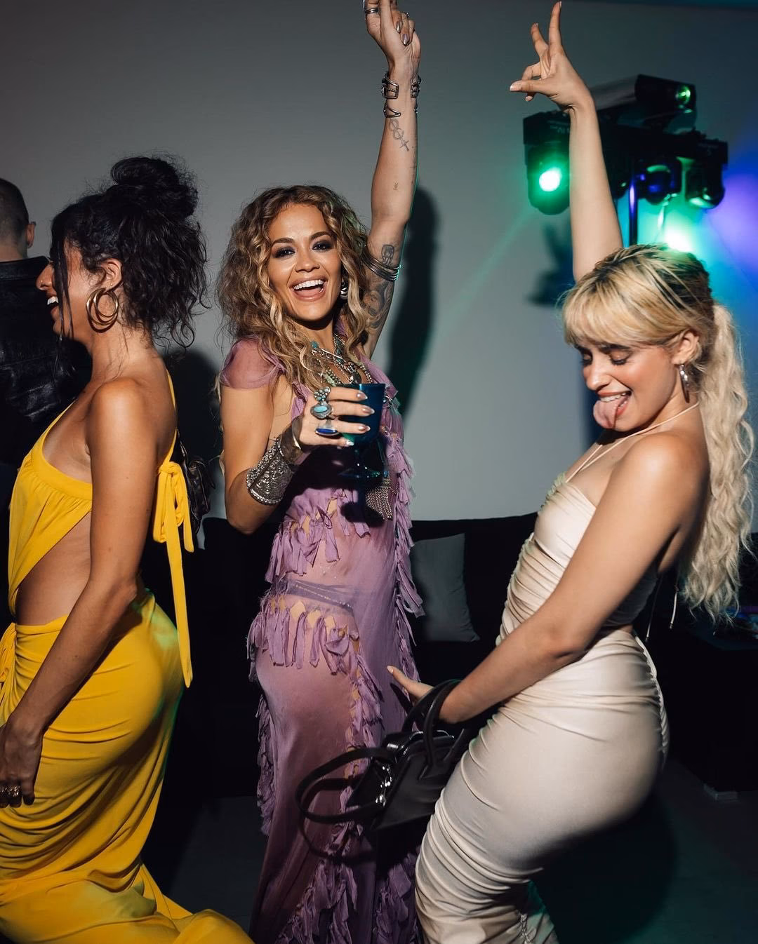 ¿Qué pasó entre Camila Cabello y Sabrina Carpenter?