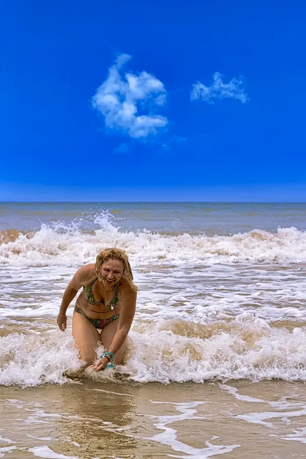 ¿Cómo se les dice a las personas con el cabello blanco?