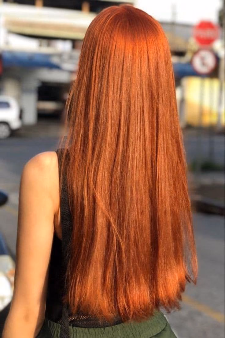 ¿Cuál es el tono de cabello rubio dorado cobrizo?