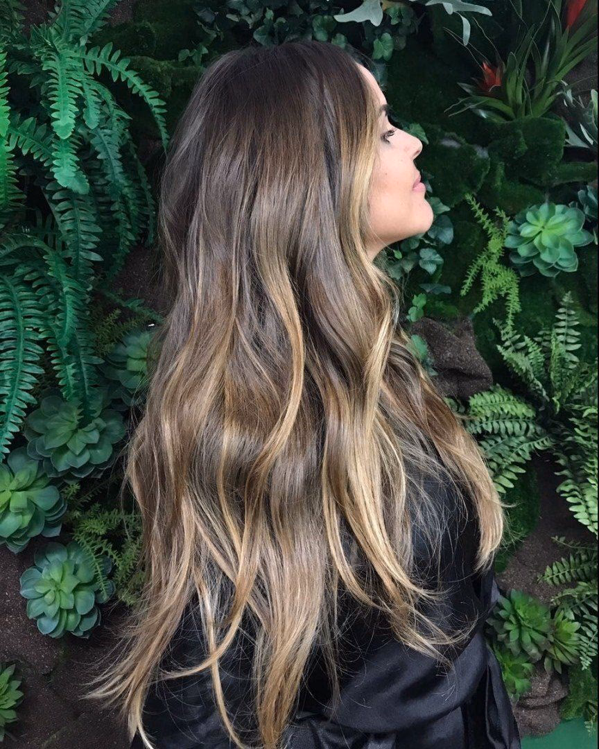 ¿Cómo se consigue el rubio arena?