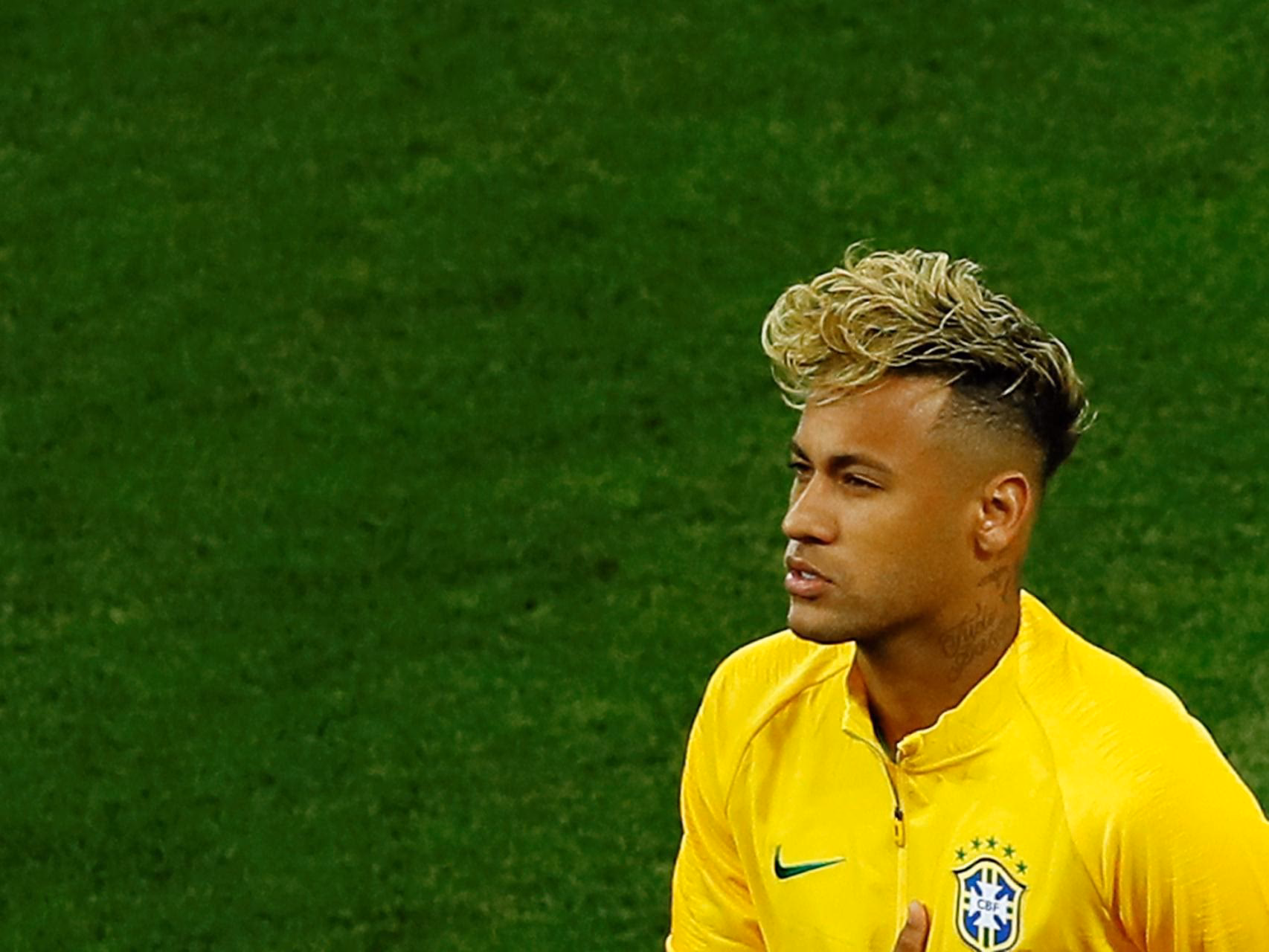 ¿Cuál es el color natural del cabello de Neymar?