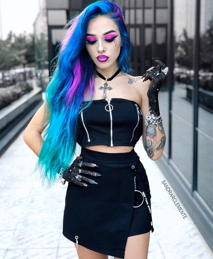 ¿Qué tipo de cabello funciona bien con el look gótico?