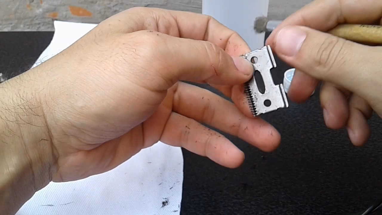 ¿Cómo reparar cortapelos Wahl que no encienden?