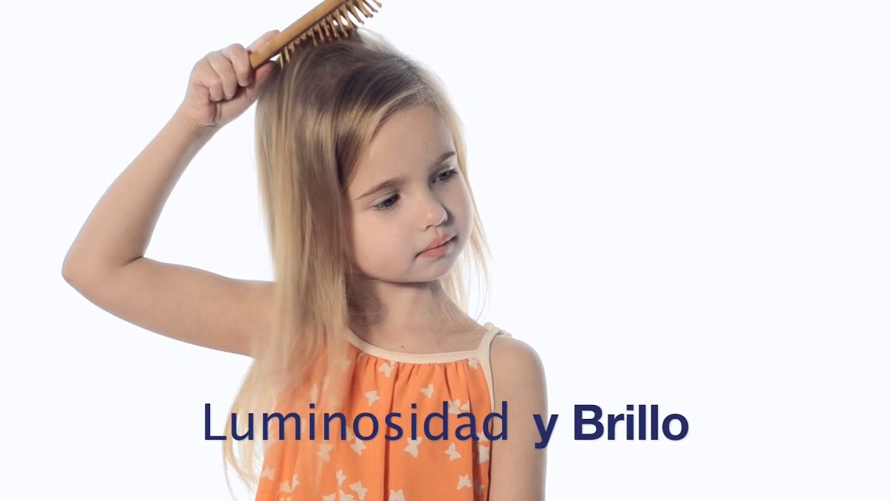 ¿Cómo hacer que el cabello de los niños sea más rubio?