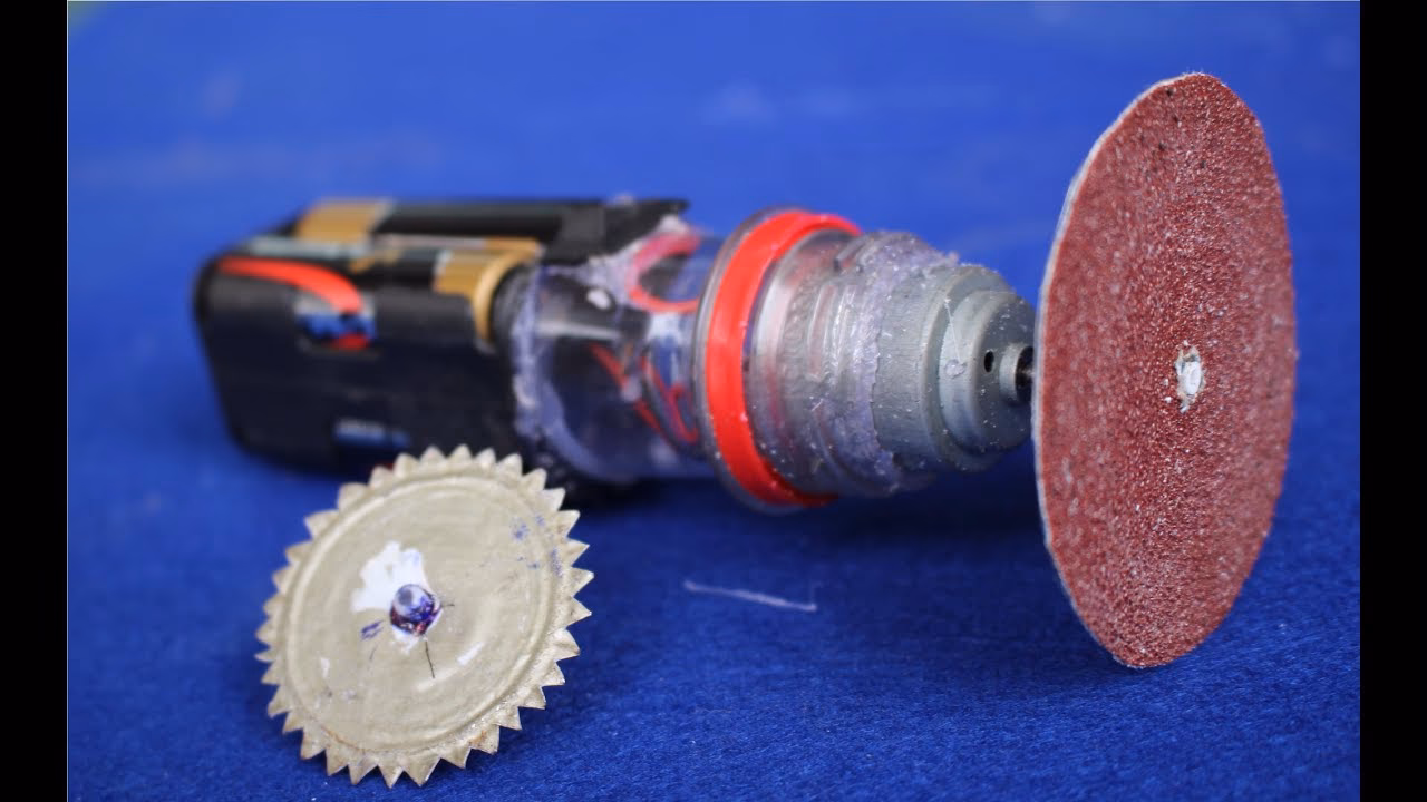 ¿Cuál es el mejor material para las cortadoras de pelo?