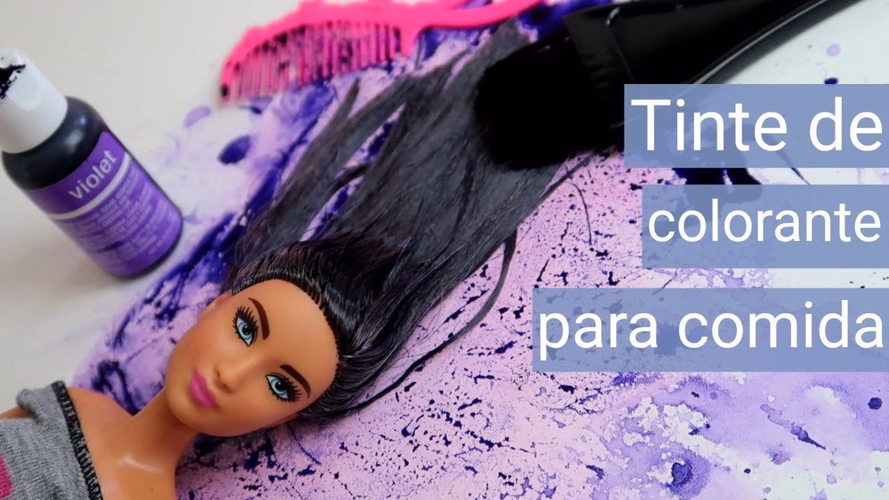 ¿Cómo alisar el pelo de una muñeca sin plancha?