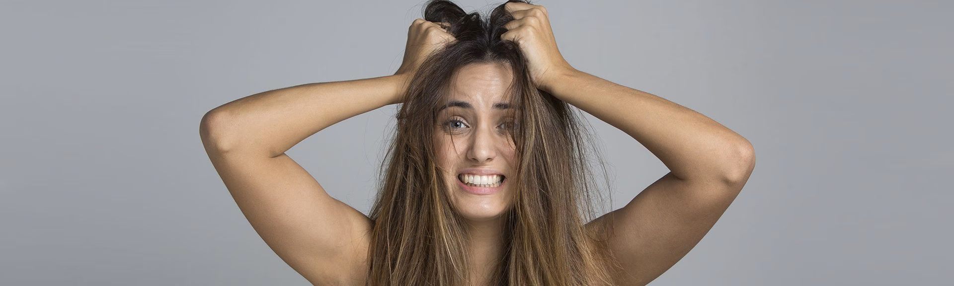 ¿Qué hago si mi cabello tiene demasiada humedad?