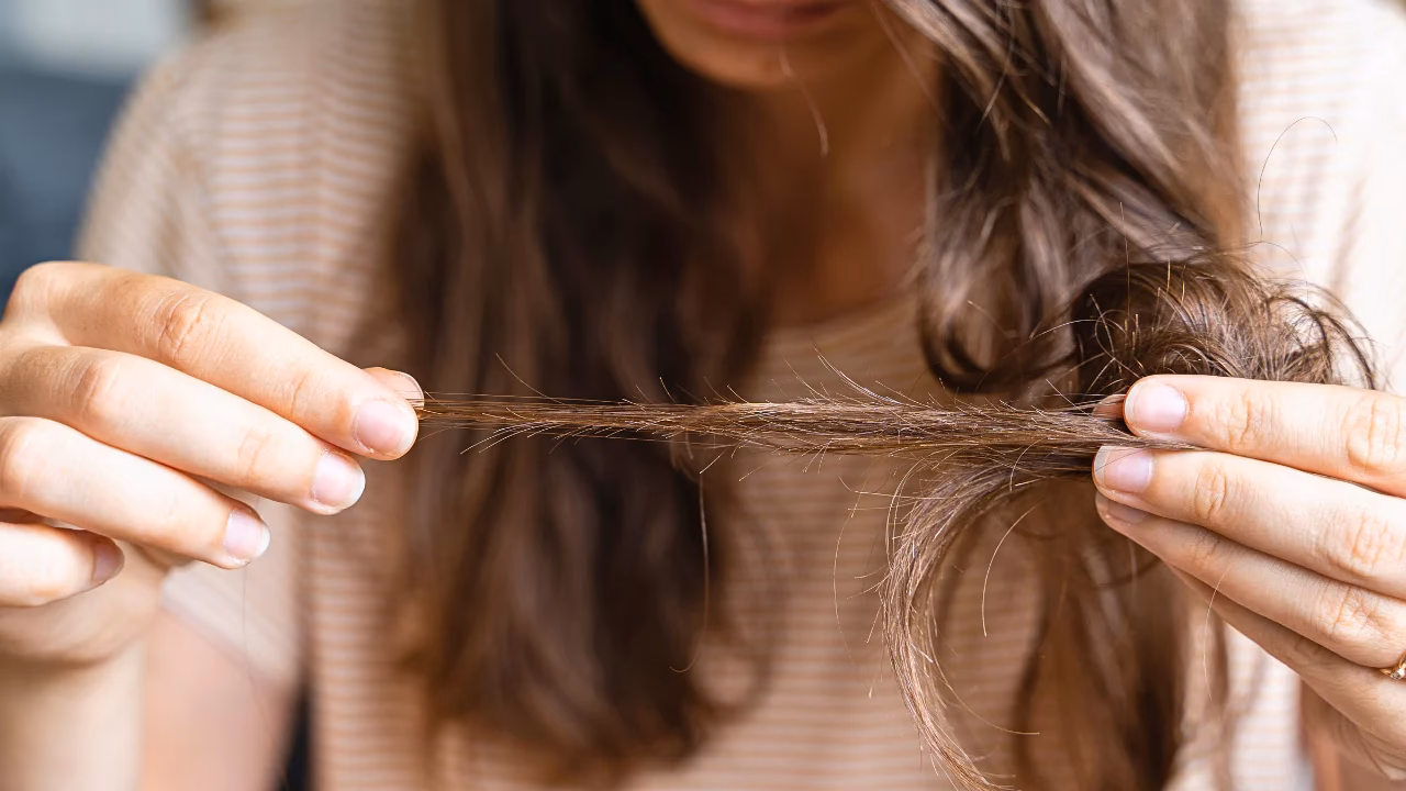 ¿Cómo puedo saber qué daño tiene mi cabello?