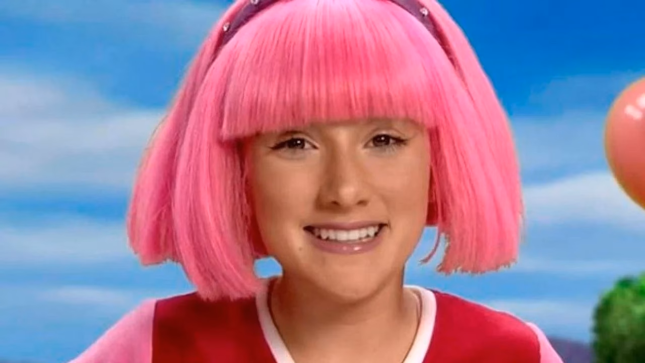 ¿Cómo se llama la peli rosa de LazyTown?
