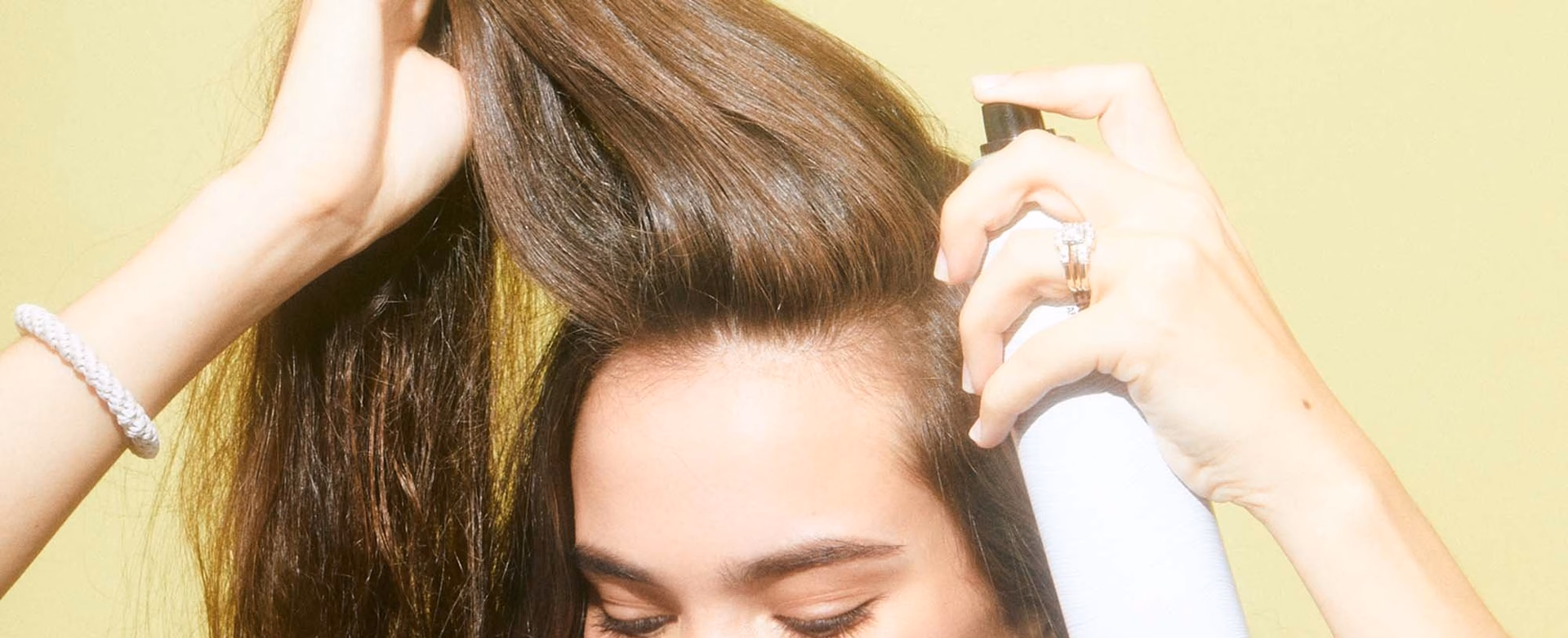 ¿Cómo se aplica un fijador?