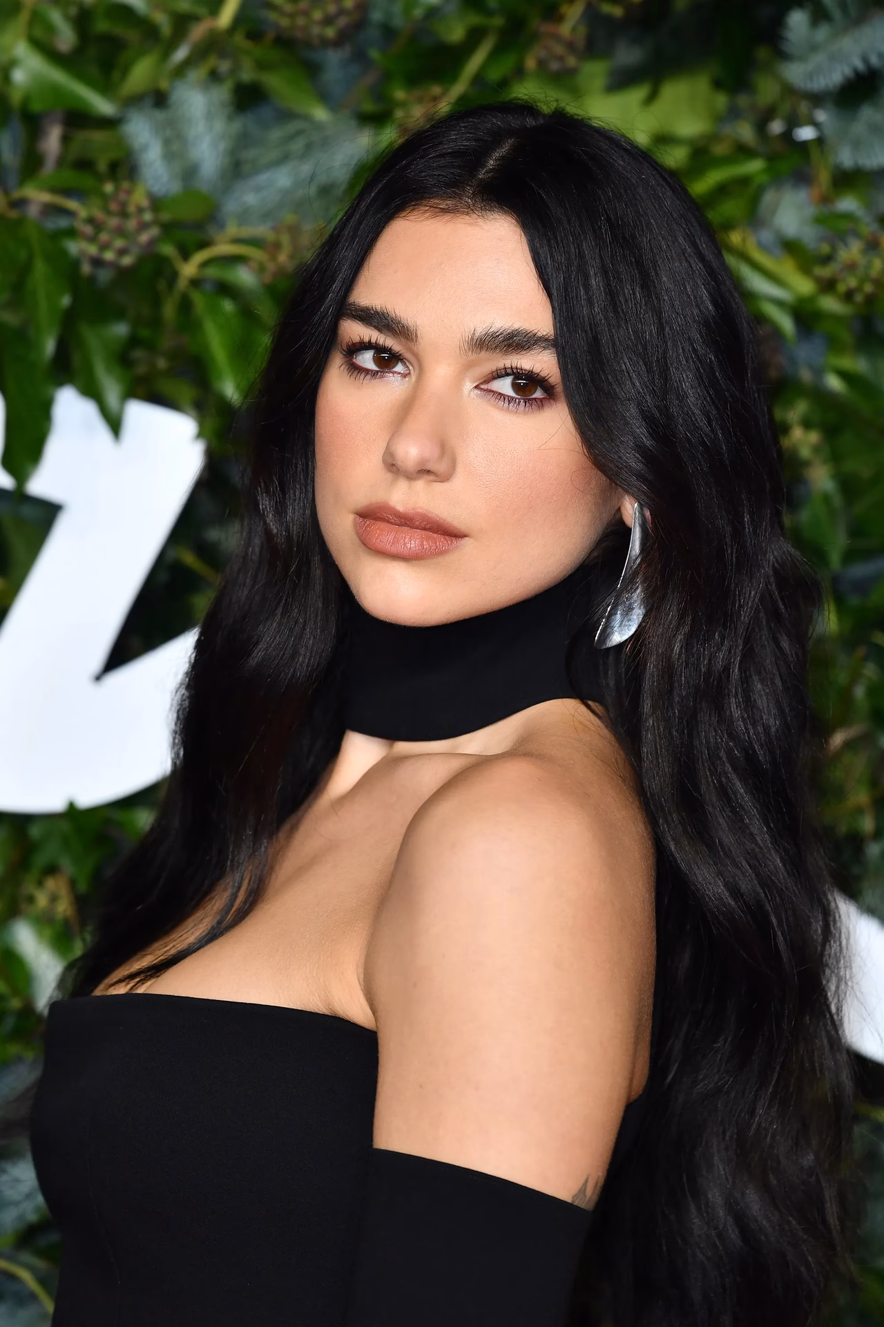 ¿Dua Lipa se cortó el pelo?