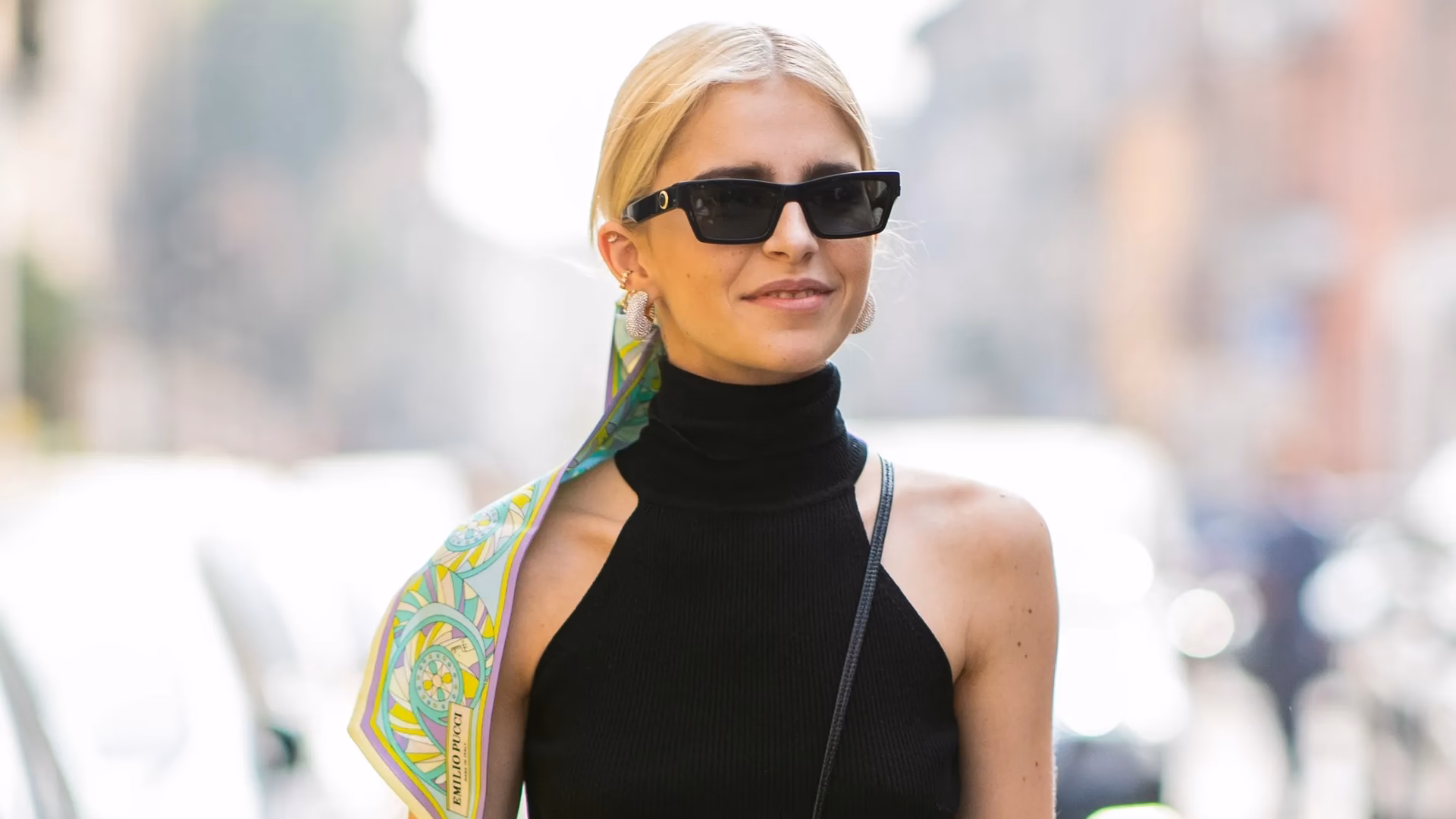 ¿Cuello halter a quien favorece?