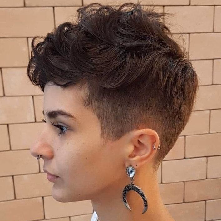 ¿Cuál es la diferencia entre un corte brief y un corte hipster?