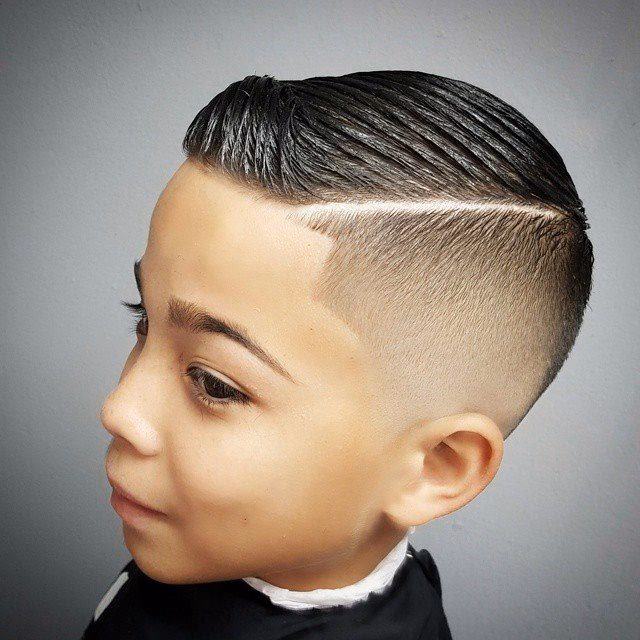 ¿Cuáles son algunos nombres de cortes de pelo para niños?