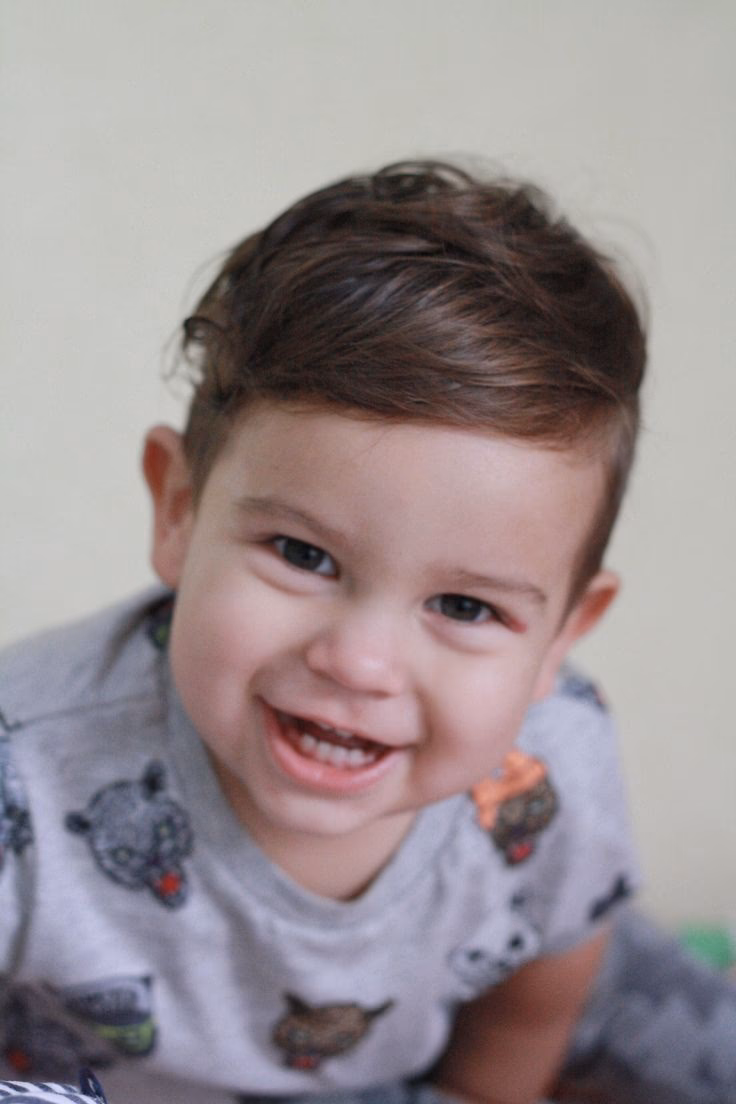 ¿Cuál es la mejor edad para cortar el pelo a un niño pequeño?