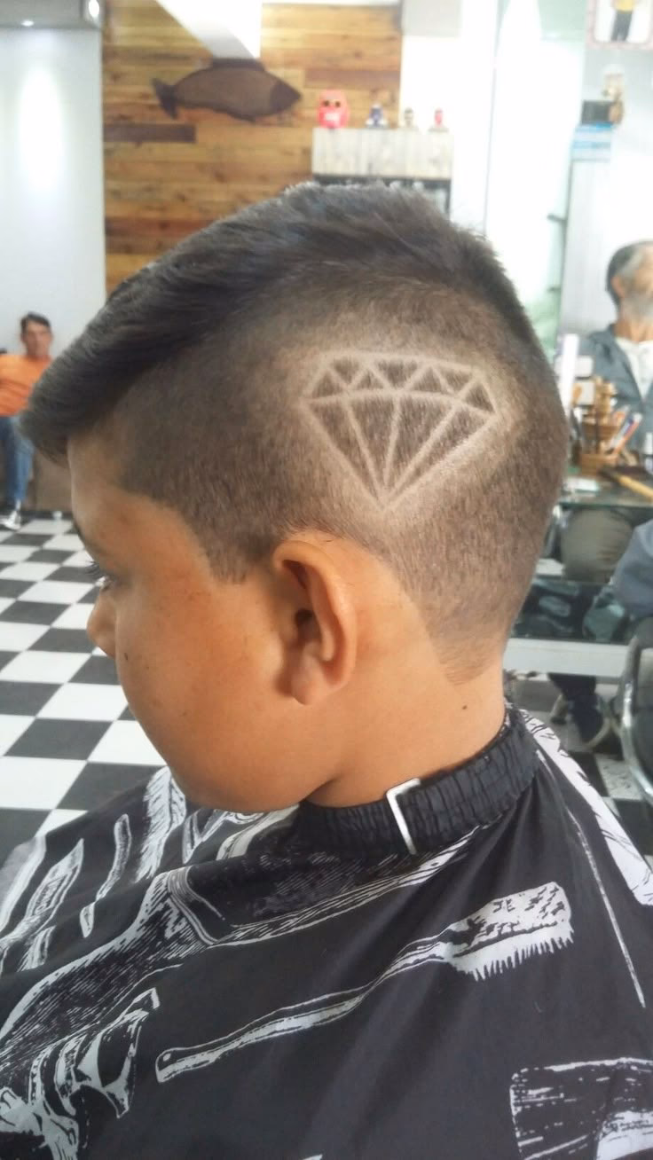 ¿Cómo se llaman los dibujos que se hacen con diamantes?