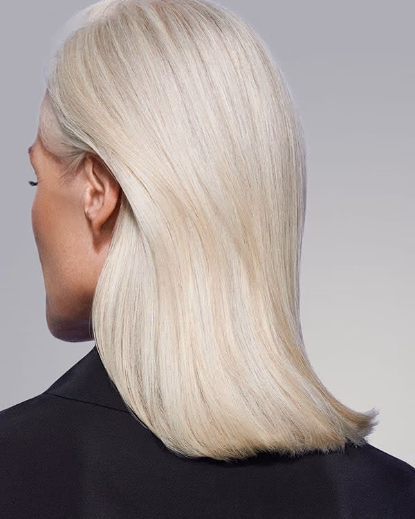 ¿El cabello rubio puede envejecerte?