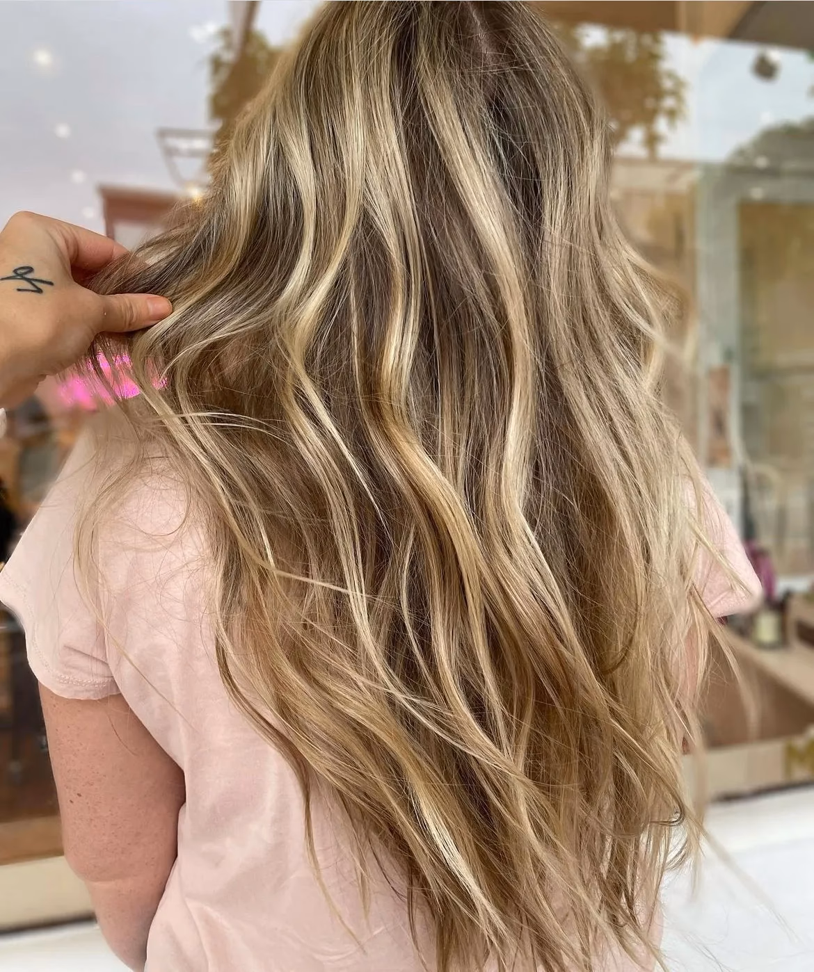 ¿Qué significan sus hilos de oro?