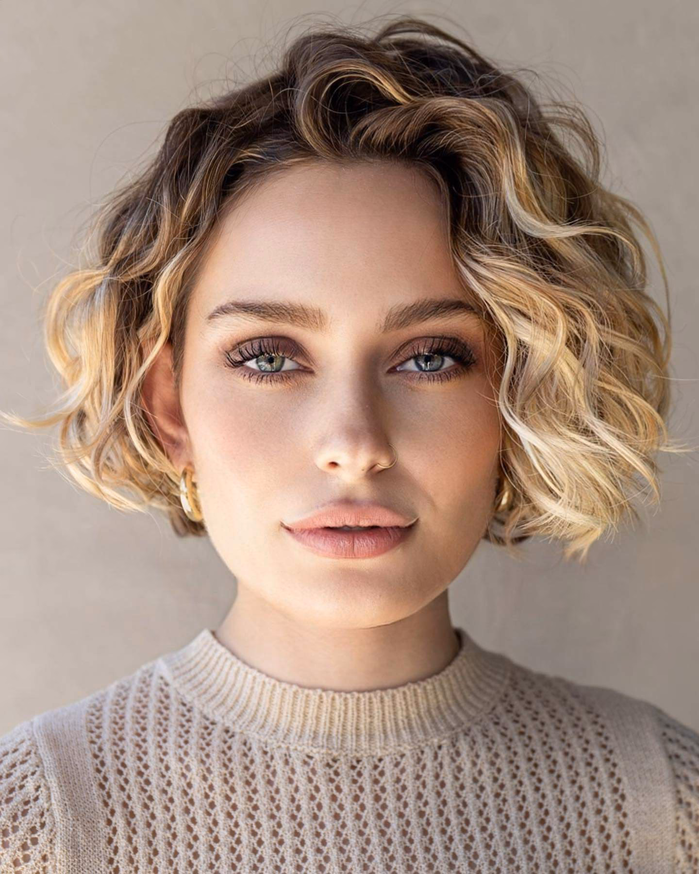 ¿El bob luce bien en el cabello ondulado?