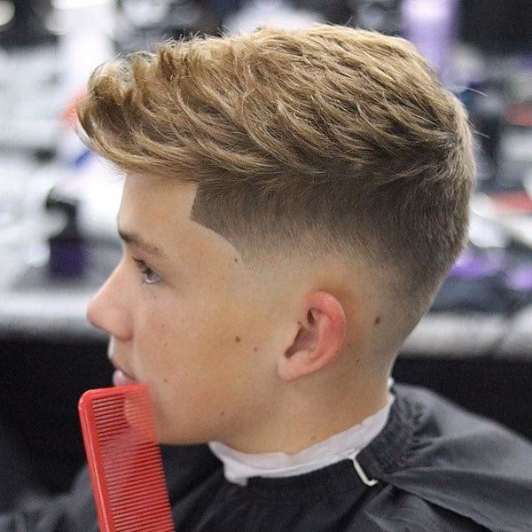 ¿Cómo se llama el corte de cabello desvanecido para hombre?