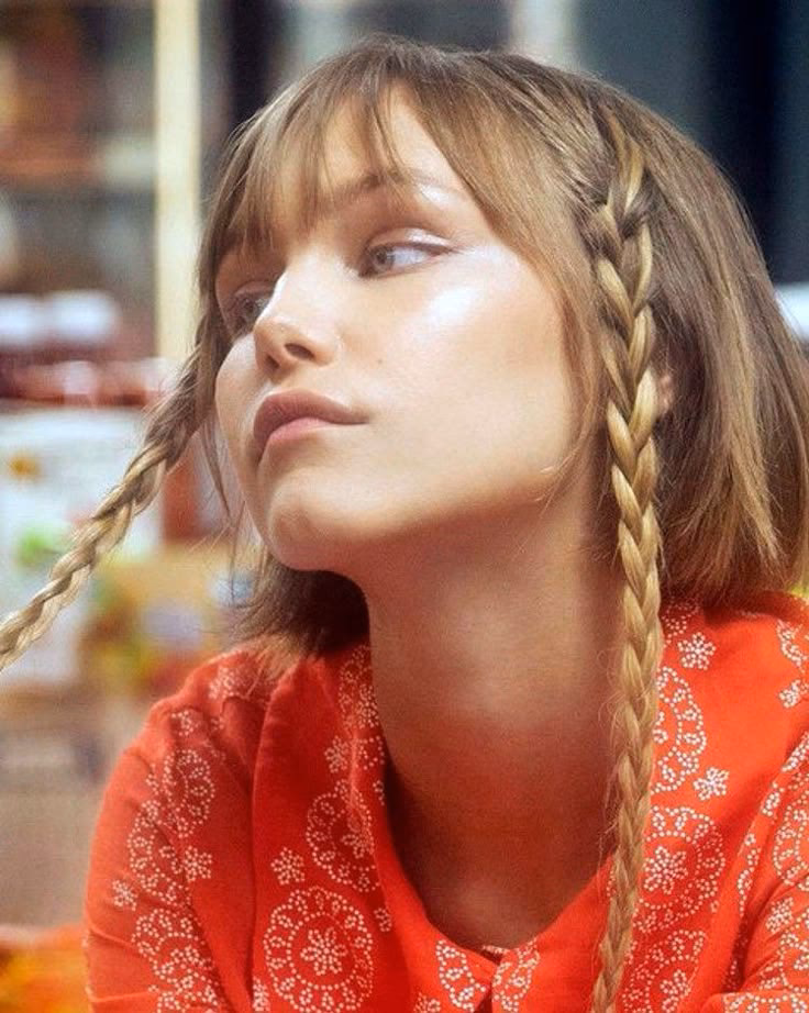 ¿Grace Vanderwaal se afeitó la cabeza?