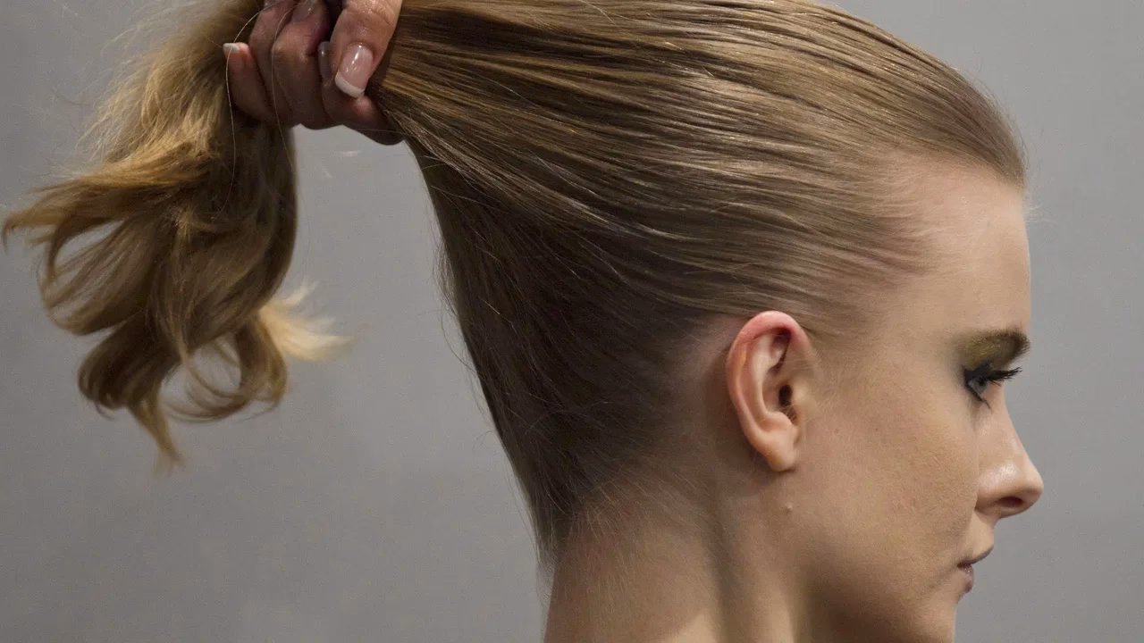 ¿Qué pasa si me aprieto mucho el cabello?