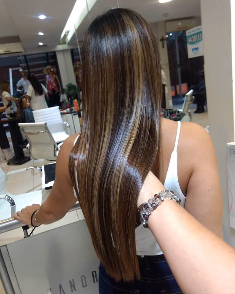 ¿Qué son los puntos de luz en el cabello?