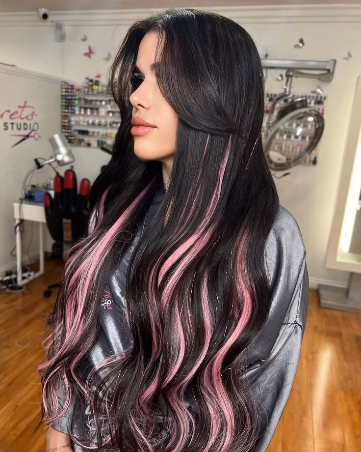 ¿Cuánto duran las mechas rosas en el pelo?