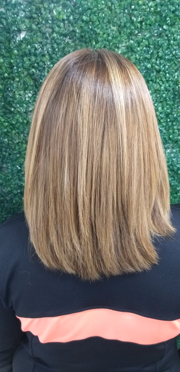 ¿Cómo se hacen mechas con el gorro?