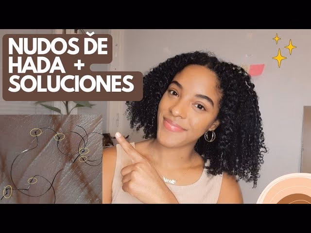 ¿Por qué me salen pequeños nudos en el cabello?