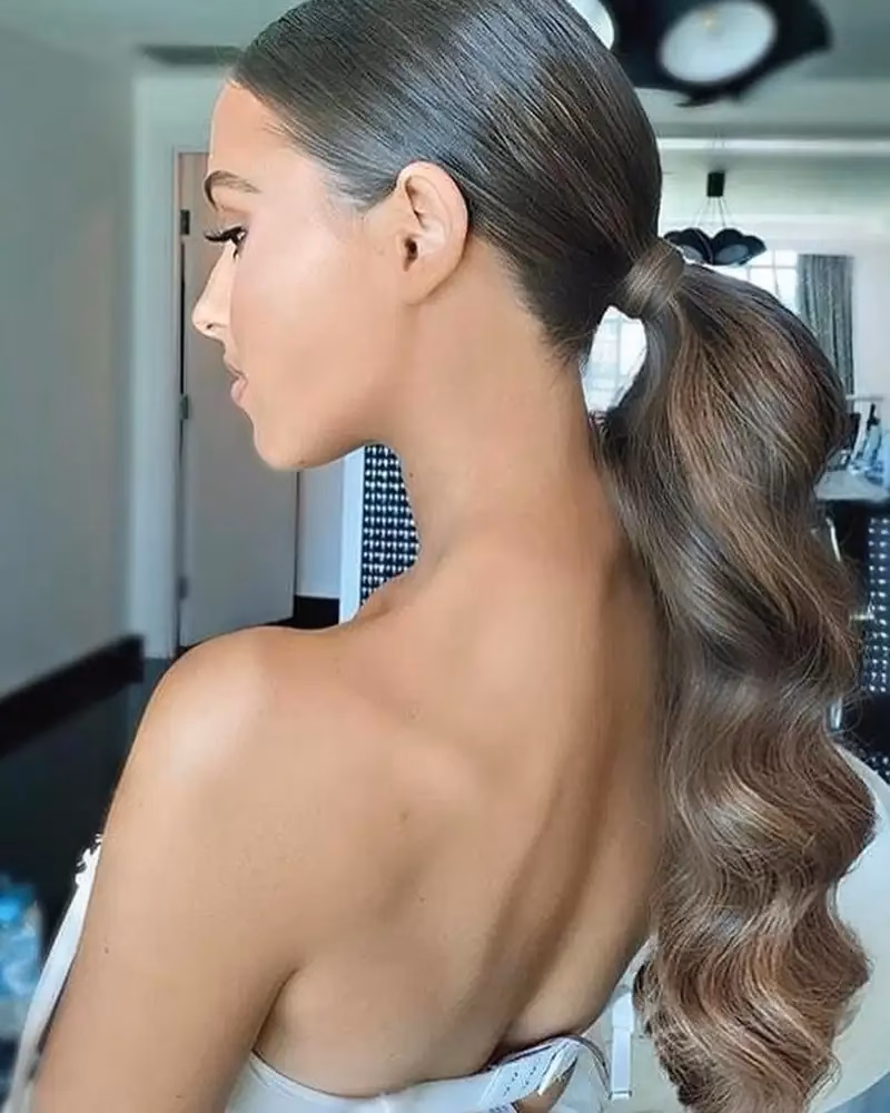 ¿Cuál es el peinado más protector para el cabello liso?