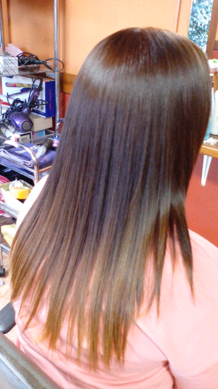 ¿Cómo arreglar las puntas maltratadas del cabello?