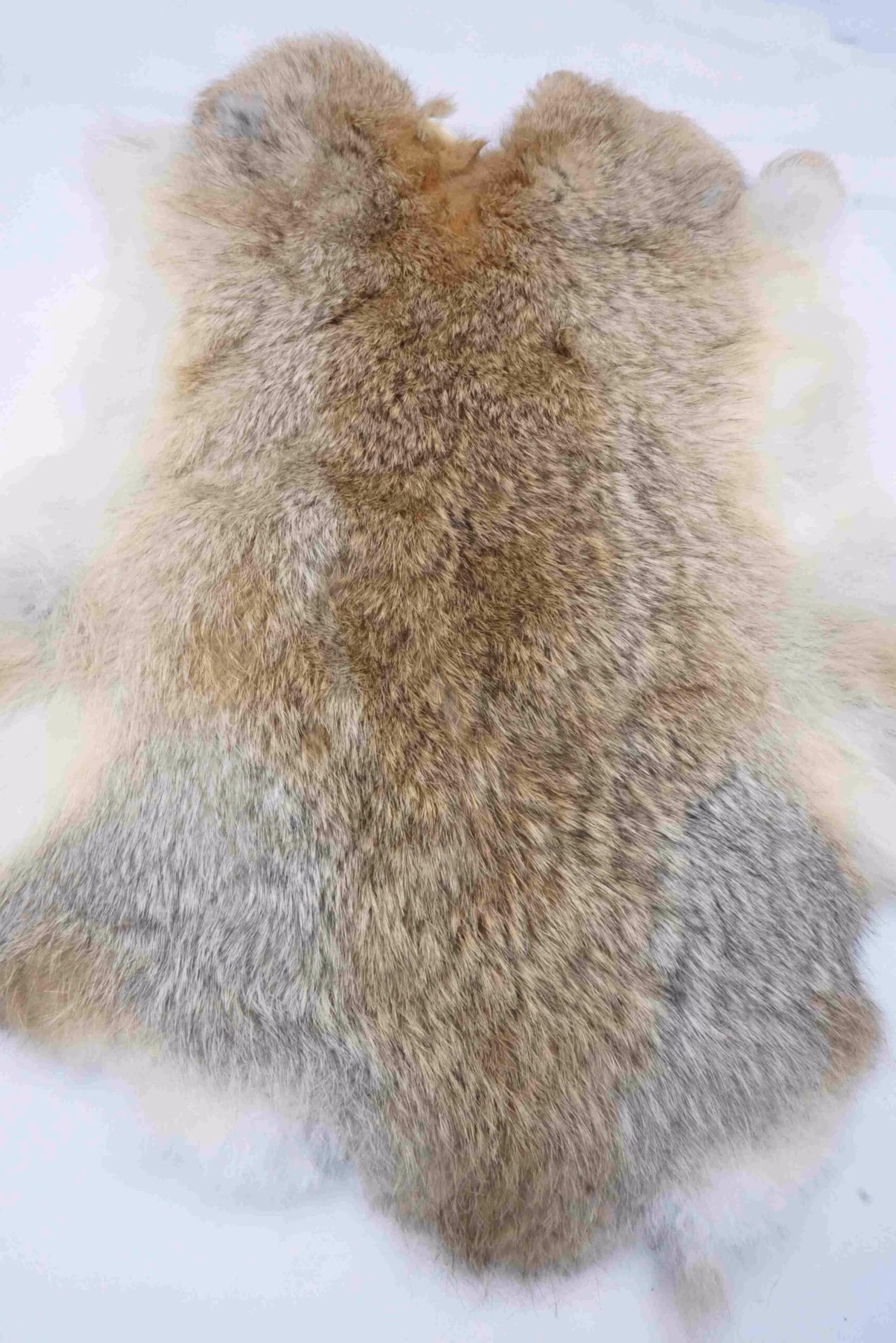 ¿Cuál es la tela de piel de conejo?