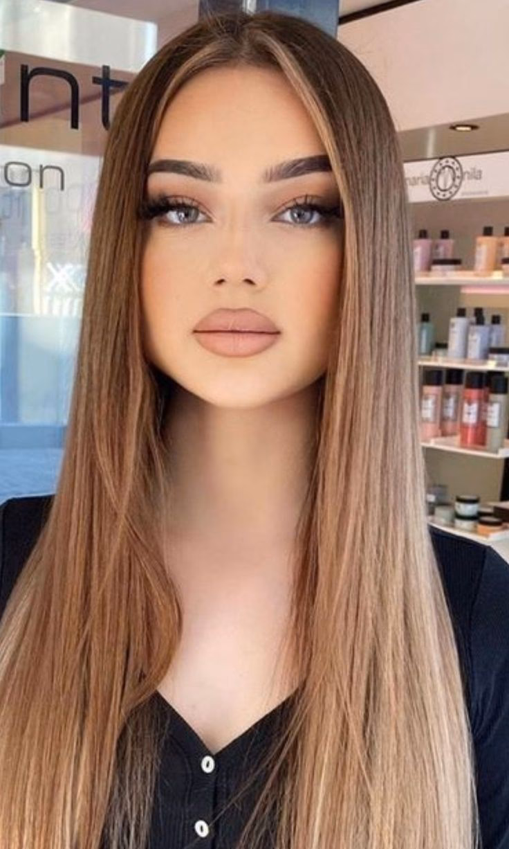 ¿Qué colores combinan con los ojos color miel?