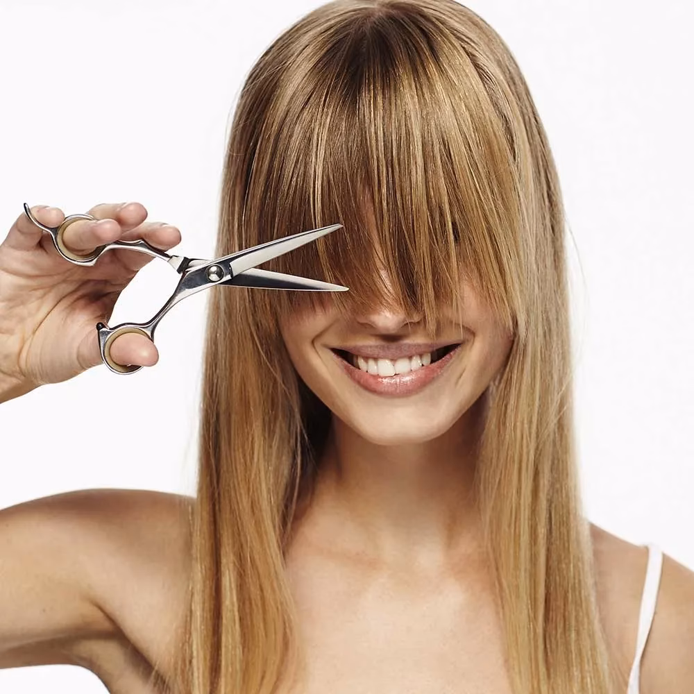 ¿Cuál es el truco de la regla para medir el largo del cabello?