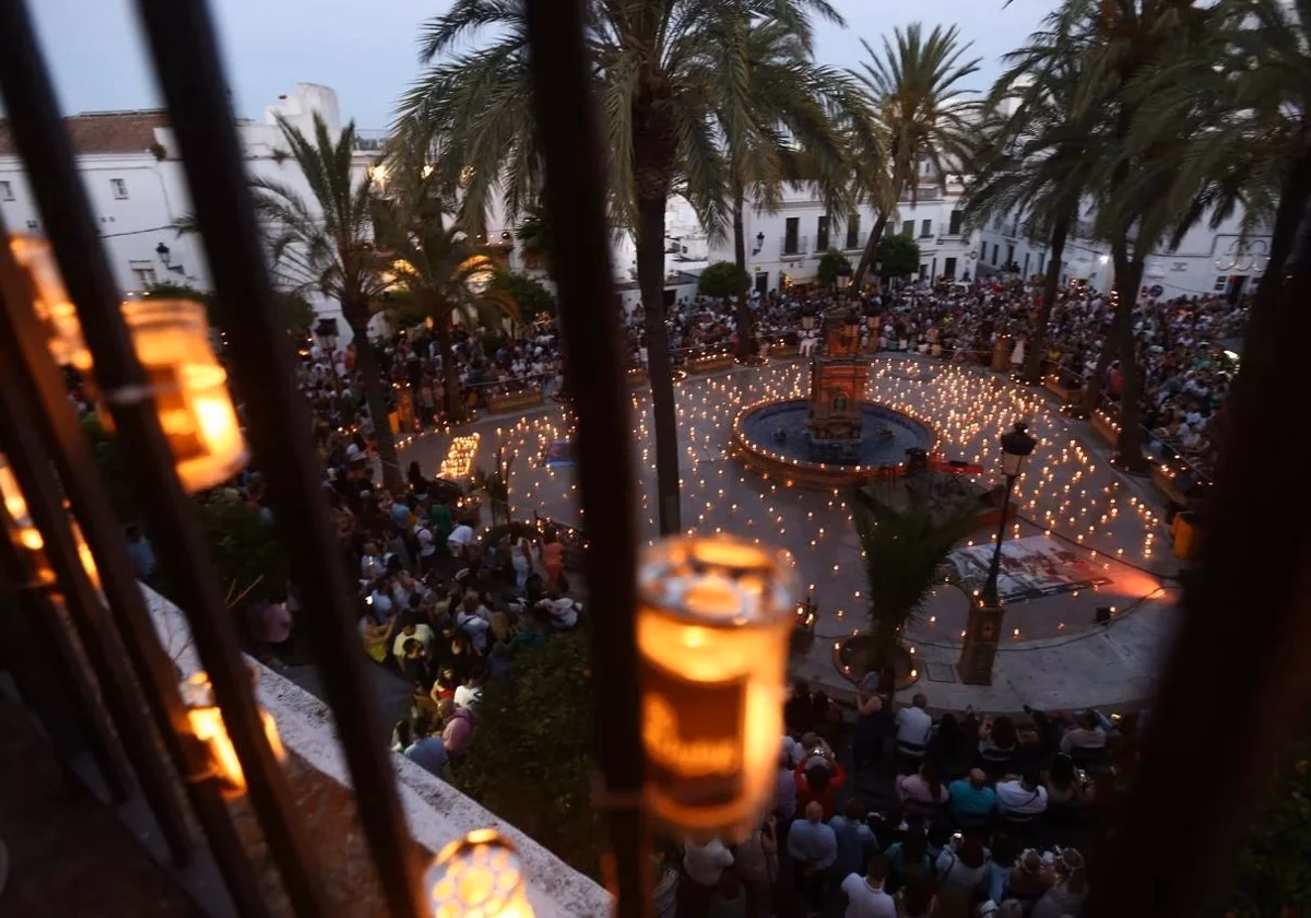 ¿Qué es la noche de las velas en Vejer?