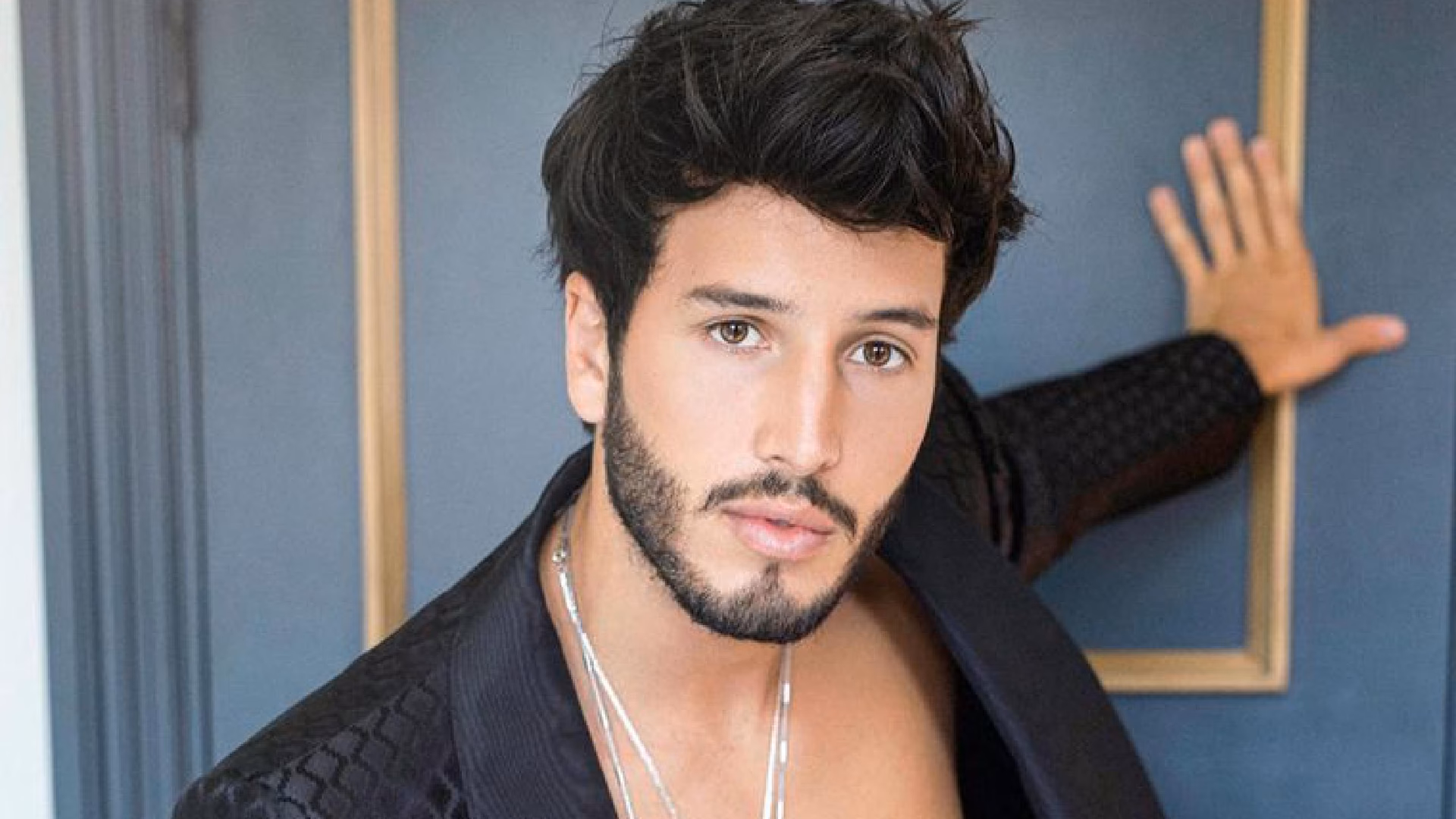 ¿Dónde se ha hecho el injerto Sebastián Yatra?