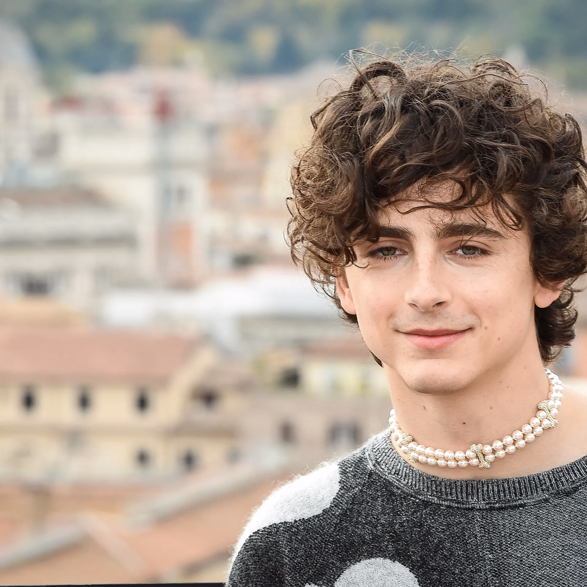 ¿Cómo tratar el cabello ondulado de un hombre?